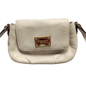 Michael Kors Crossbody‎ Bag Women's White Solid Inner Pockets  Adjustable Straps